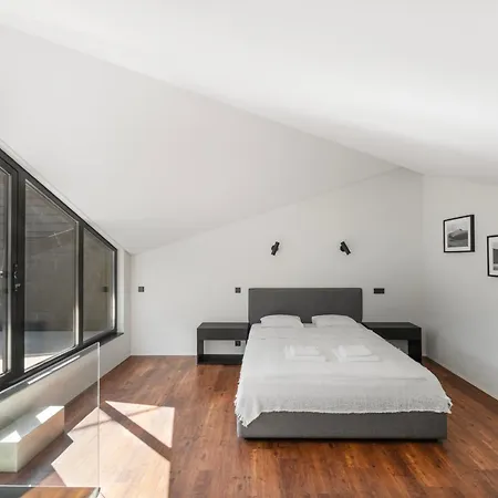 Juodasis Gintaras Апартаменты *