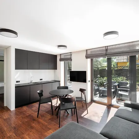 Juodasis Gintaras Apartament *