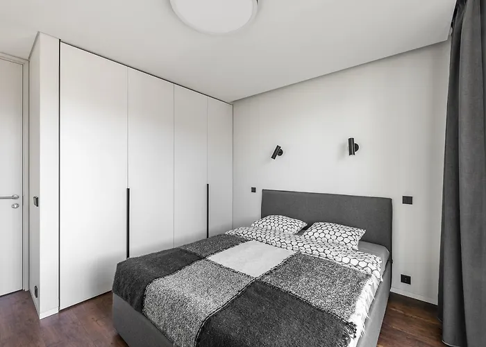 Juodasis Gintaras Apartman *